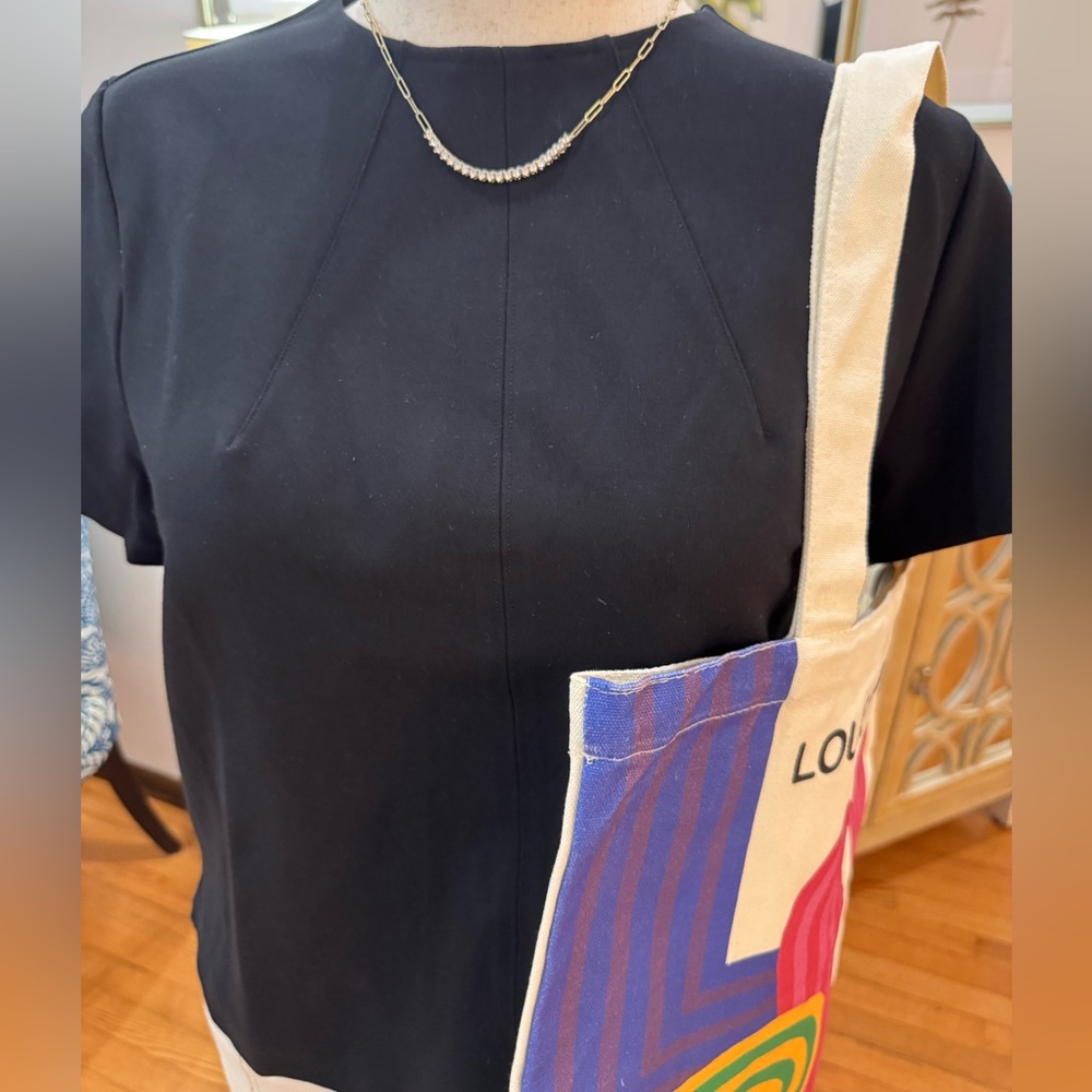Elegant Gold Necklace with Diamondettes - Picture 11 of 16